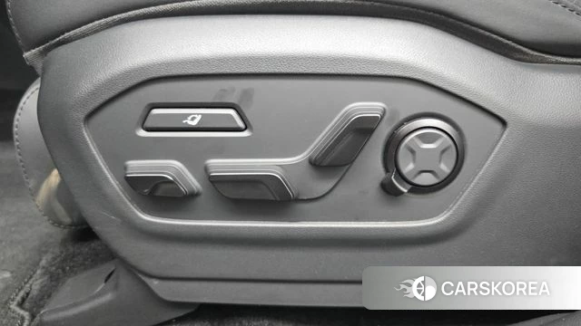 Hyundai Santa Fe (MX5) id 4635532 из Кореи 28