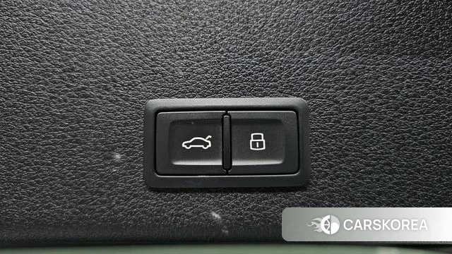 Audi e-Tron id 4581006 из Кореи 28
