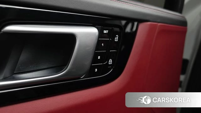 Porsche Cayenne (PO536) id 4496048 из Кореи 28