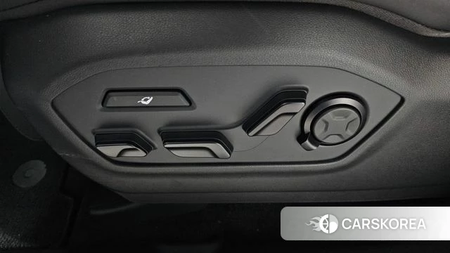 Hyundai Santa Fe (MX5) id 4480492 из Кореи 28