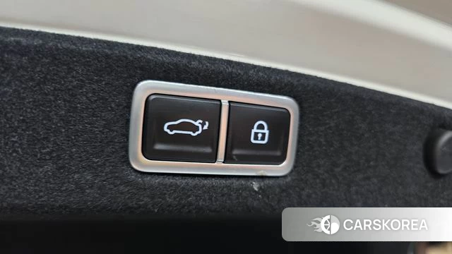 Hyundai Grandeur (GN7) id 4329906 из Кореи 28