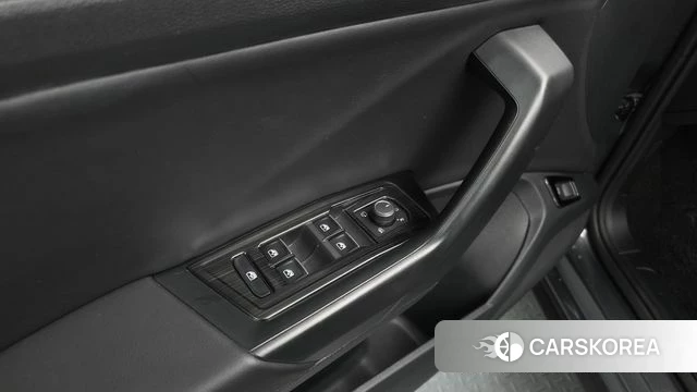 Volkswagen T-Roc id 4593774 из Кореи 28