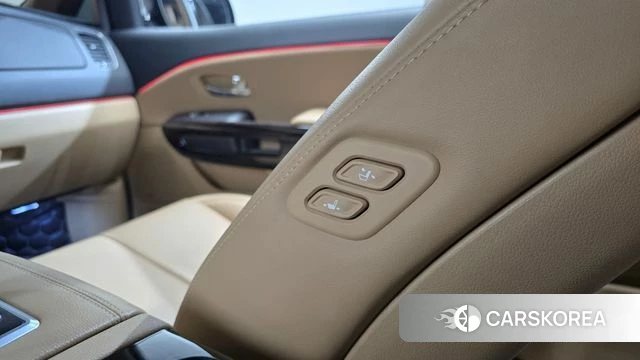 Kia The New Carnival id 4637977 из Кореи 28