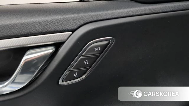 Hyundai The New Grandeur IG id 4642383 из Кореи 28