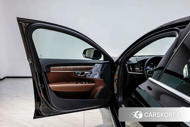 Volvo S90 PHEV id 4212400 из Китая 28