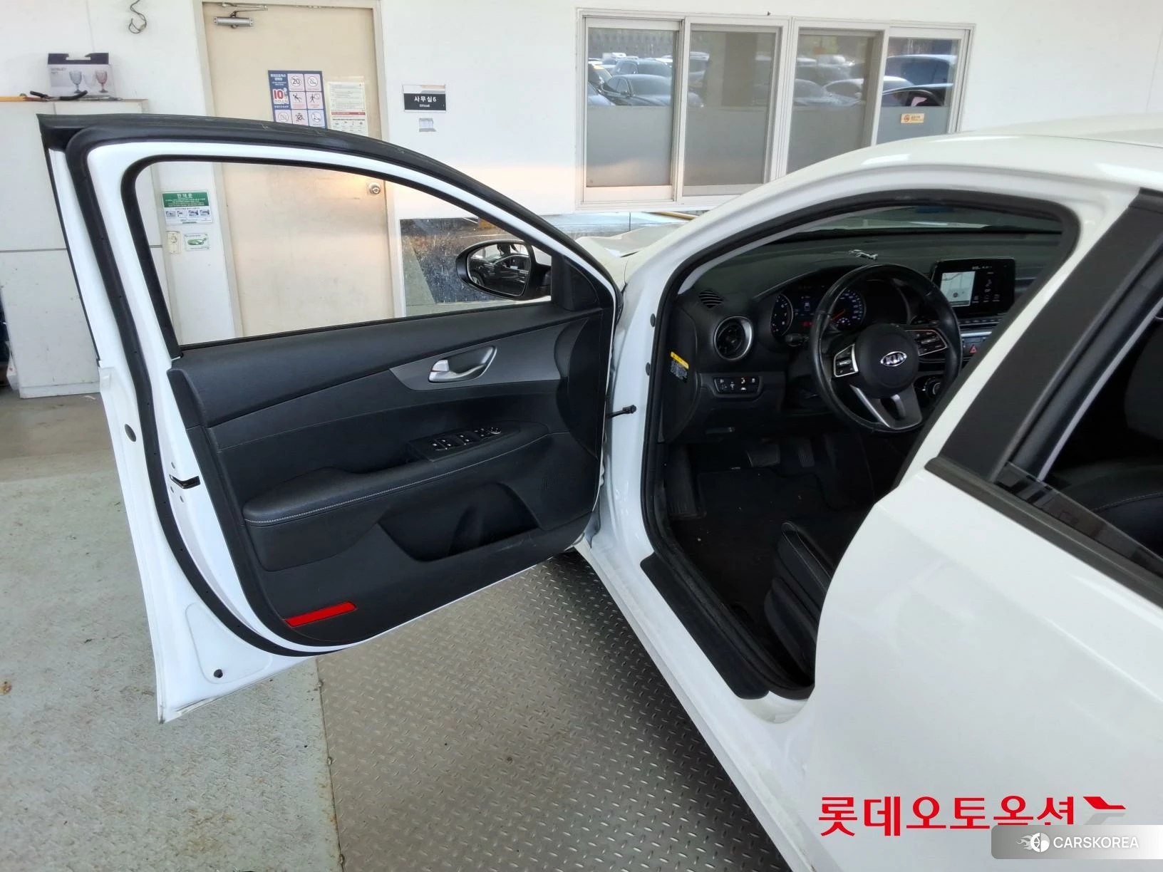 Kia K3 id 3882168 из Кореи 28