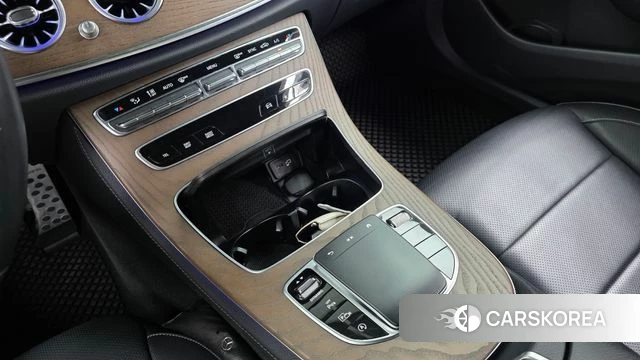 Mercedes-Benz E-Class W213 id 4603767 из Кореи 28