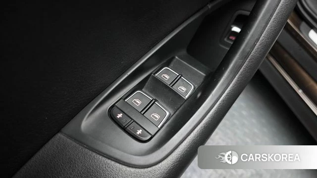 Audi New A6 id 4770756 из Кореи 28