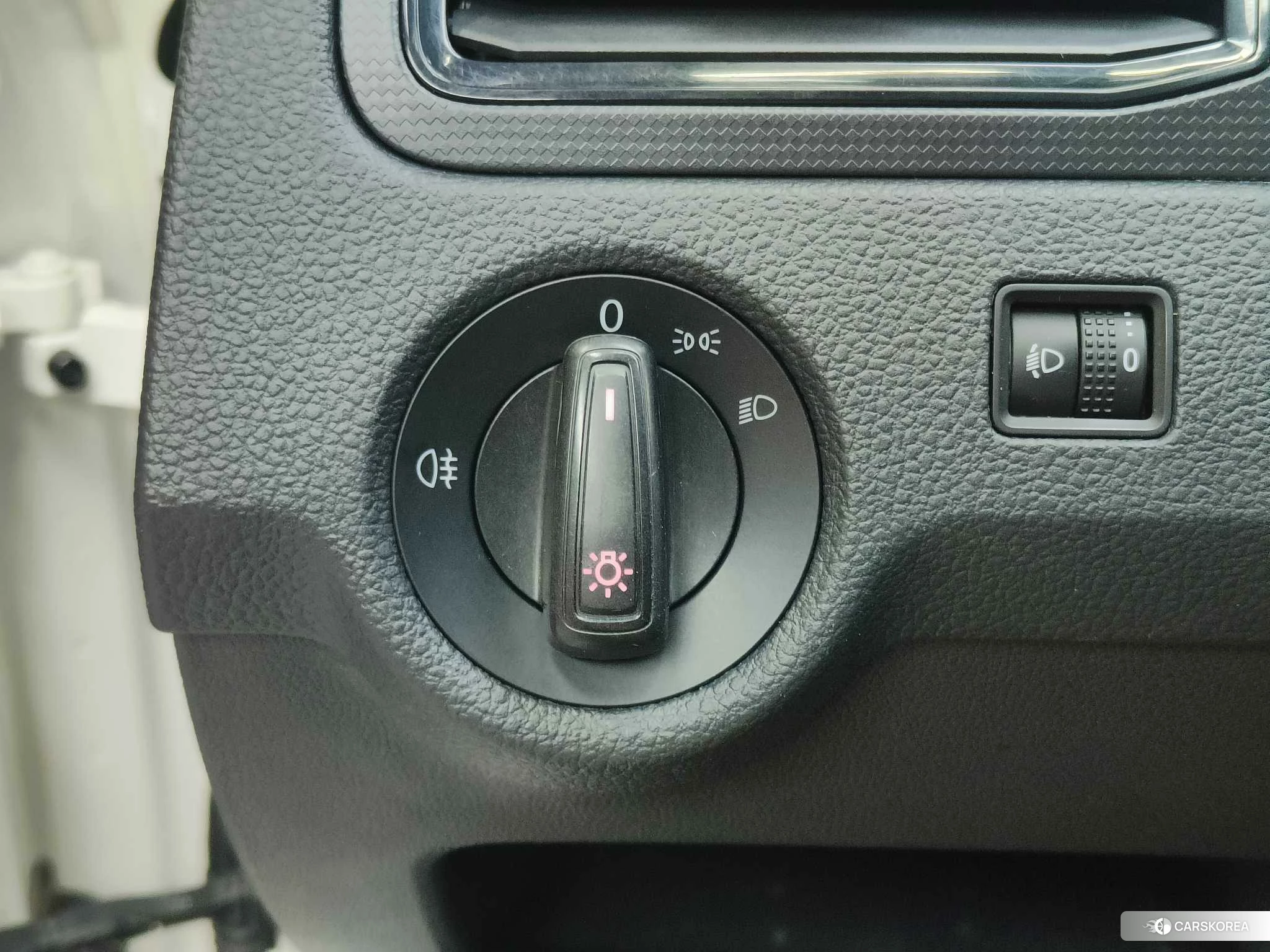 Volkswagen Santana id 4407401 из Китая 28