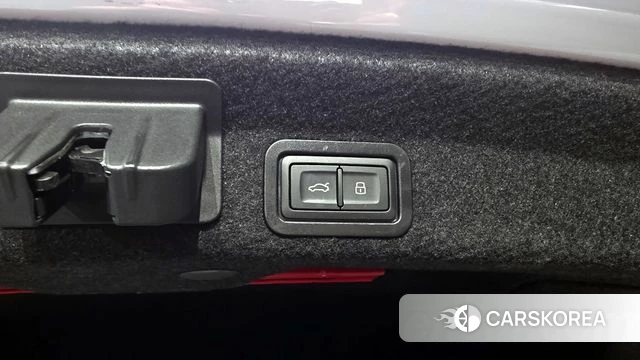 Audi A6 (C8) id 4281517 из Кореи 28