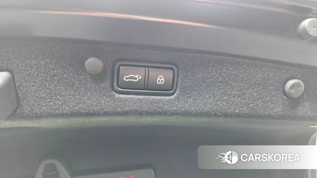 Hyundai The New Grandeur IG id 4225107 из Кореи 28