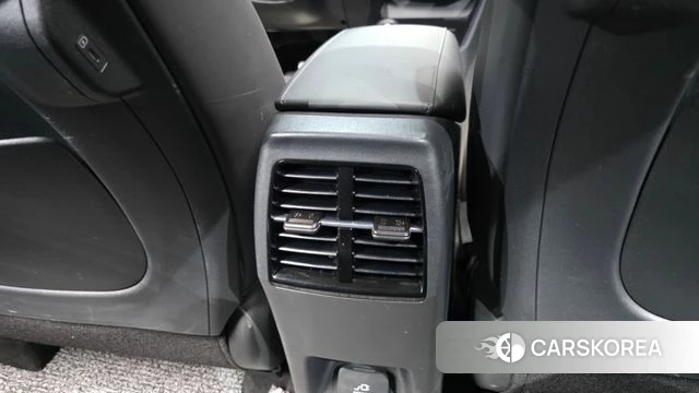 Kia Di Ol Nu Niro id 4740630 из Кореи 28