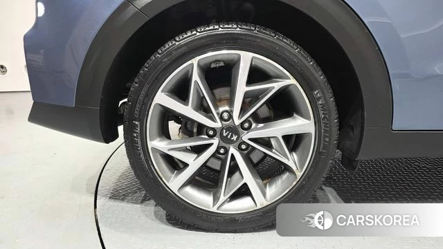 Kia The New Niro id 4203568 из Кореи 28