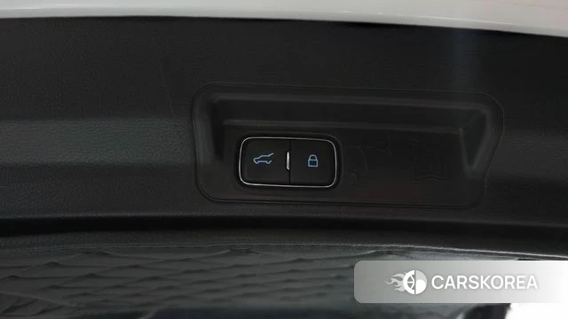 Ford Explorer 6th Generation id 4445010 из Кореи 28
