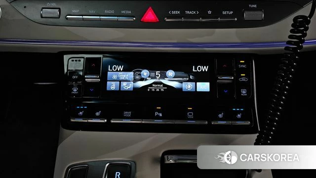 Hyundai The New Grandeur IG Hybrid id 4666479 из Кореи 28