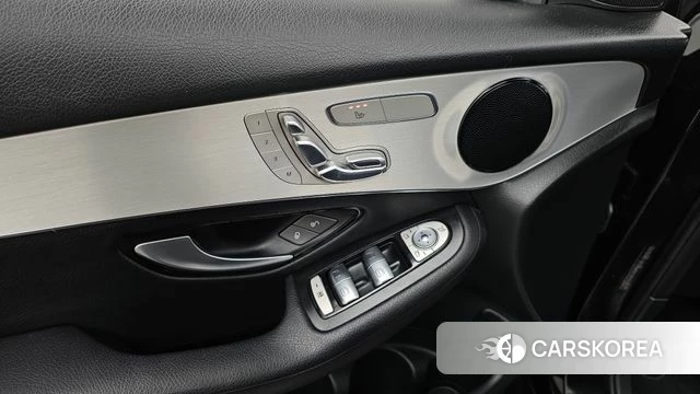 Mercedes-Benz GLC-Class X253 id 4203969 из Кореи 28