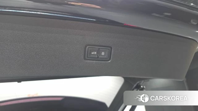 Audi Q8 (4M) id 4702410 из Кореи 28