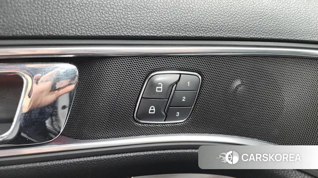 Ford Explorer id 4595556 из Кореи 28