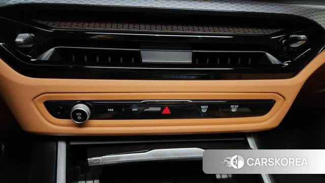 BMW 3 Series (G20) id 4302105 из Кореи 28