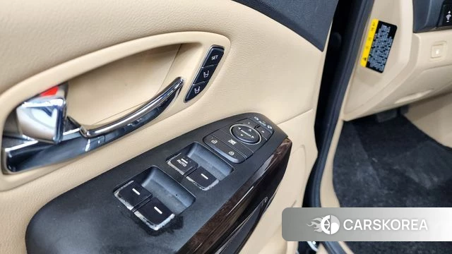 Kia The New Carnival id 4573939 из Кореи 28