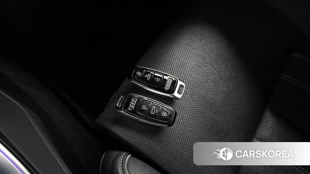 Audi A7 (4K) id 4518884 из Кореи 28