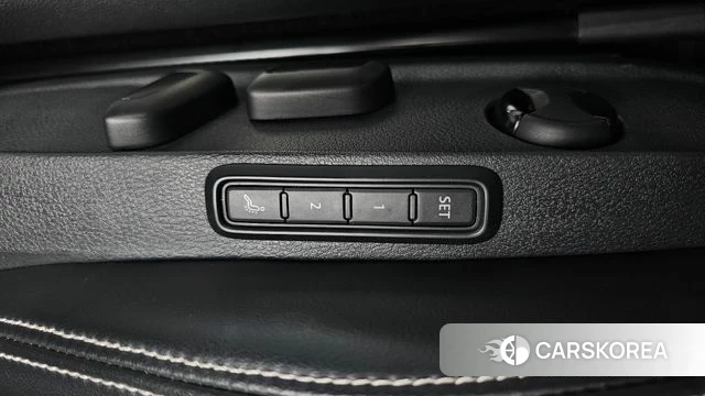 Volkswagen Passat GT (B8) id 4316937 из Кореи 28