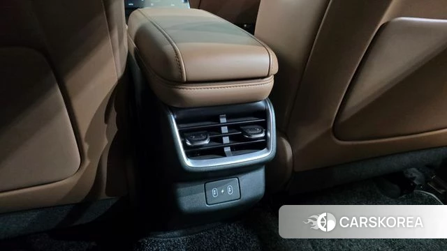 Hyundai Grandeur (GN7) id 4560992 из Кореи 28