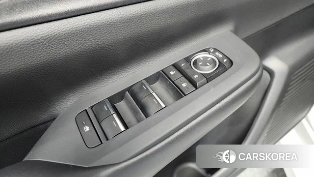 Toyota Prius 5th Generation id 4602480 из Кореи 28