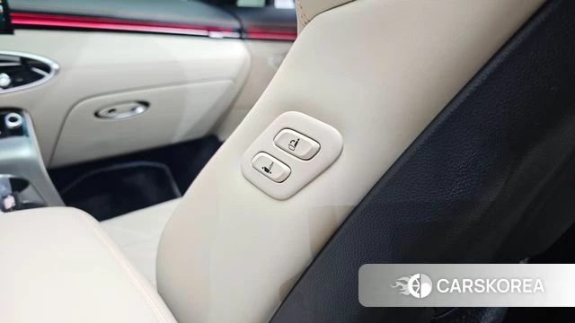 Genesis GV70 id 4670016 из Кореи 28