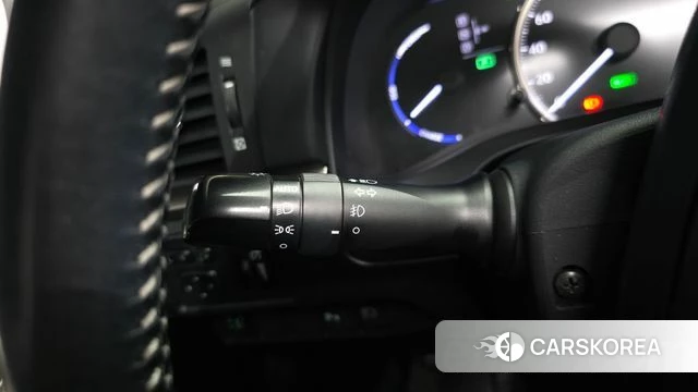 Lexus CT200h id 4345558 из Кореи 28