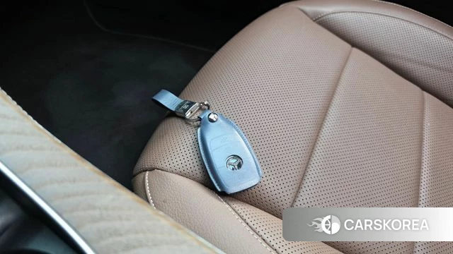 Mercedes-Benz E-Class W213 id 4541502 из Кореи 28