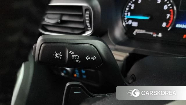 Ford Explorer 6th Generation id 4410328 из Кореи 28