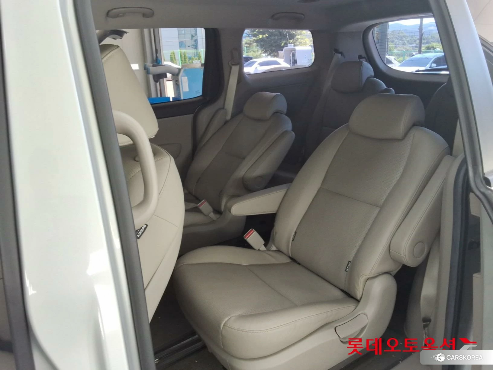 Kia Carnival id 4679381 из Кореи 28