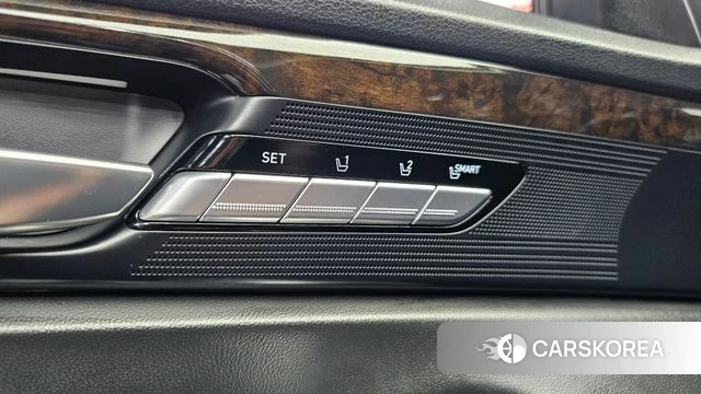 Genesis G90 id 4345277 из Кореи 28