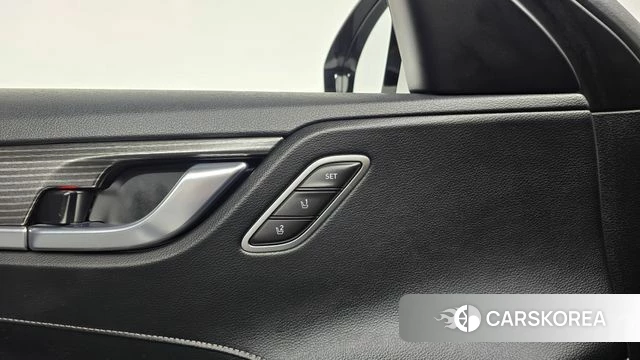 Hyundai Grandeur IG id 4525791 из Кореи 28