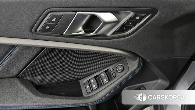 BMW 1 Series (F40) id 4222968 из Кореи 28