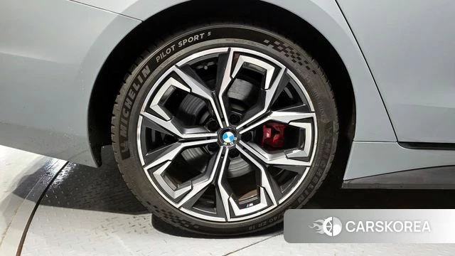 BMW 4 Series (G22) id 4303645 из Кореи 28