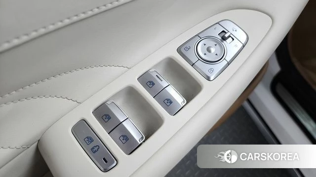 Hyundai The New Grandeur IG Hybrid id 4736721 из Кореи 28