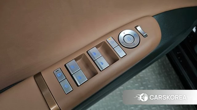 Hyundai Grandeur Hybrid (GN7) id 4200823 из Кореи 28