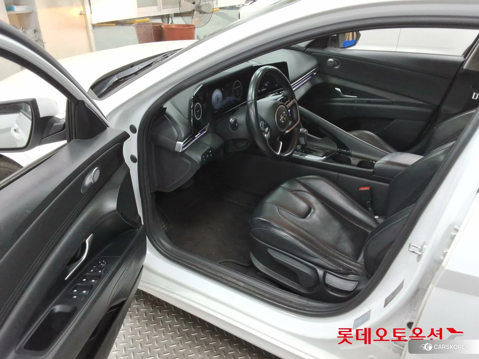 Hyundai Avante Hybrid id 4902383 из Кореи 28