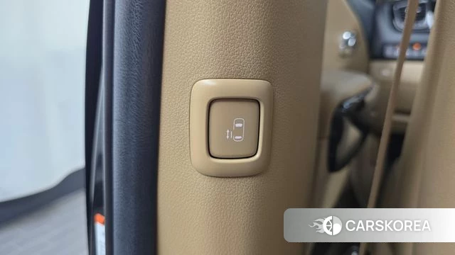 Kia The New Carnival id 4543227 из Кореи 28