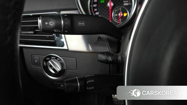 Mercedes-Benz GLE - Class W166 id 4785857 из Кореи 28