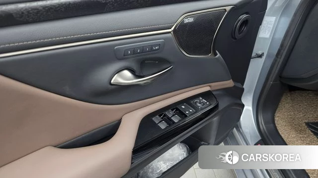 Lexus ES300h 7th generation id 4670386 из Кореи 28