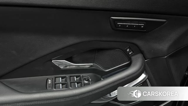 Jaguar E-PACE id 4568511 из Кореи 28
