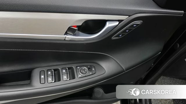 Hyundai Grandeur IG id 4703526 из Кореи 28