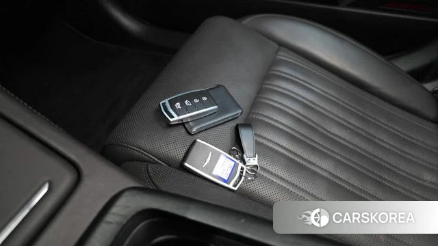 Genesis G90 id 4445757 из Кореи 28