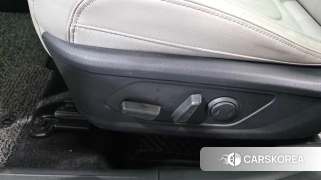 Hyundai Tucson (NX4) id 4292649 из Кореи 28