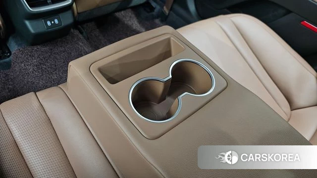 Hyundai Grandeur (GN7) id 4847808 из Кореи 28