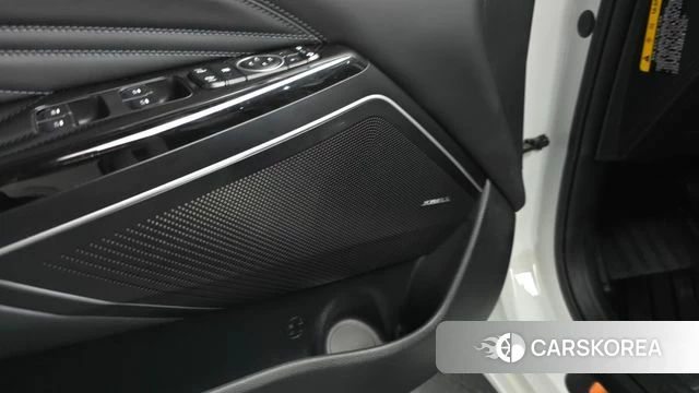 Kia K7 Premier Hybrid id 4317814 из Кореи 28