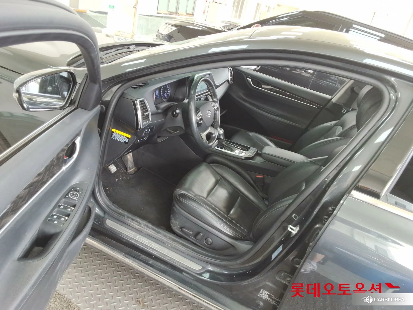 Hyundai Grandeur id 3869282 из Кореи 28